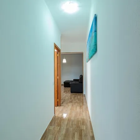 Апартаменти Palmas Urban Center