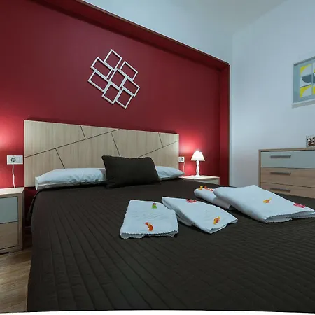 Апартаменти Vacacionales Palmas Urban Center Лас-Пальмас-де-Гран-Канарія